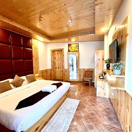 Hotel Jannat Manali  Exterior photo